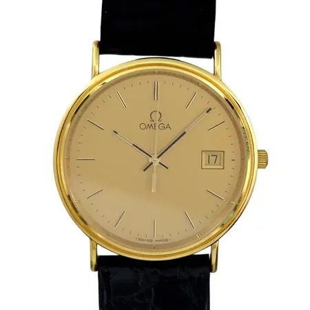 Herrur Omega, 18K guld, Ø33 mm, quartz - behov av nytt batteri, safirglas, boettnummer 58613029, originalbox, original skinnband och spänne, mycket fint skick Vikt: 0 g