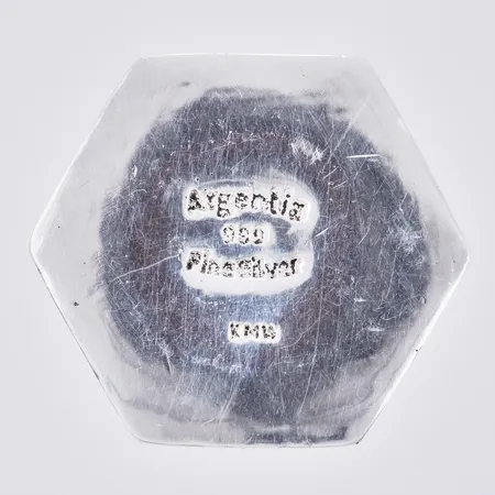 Tacka, Ø ca 3 x 3,5cm, KMW, 999/1000 Silver  Vikt: 106,7 g