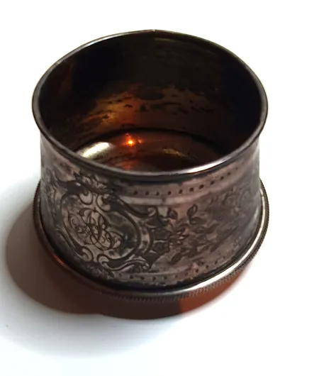 Silverskål,  830/1000, Larsson år 1850, något ojämn Vikt: 57 g