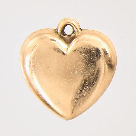 Hänge, hjärta, 15X13,3mm, saknar ögla, repig, 18K Vikt: 0,7 g