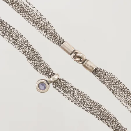 Kedja, 38cm, 10-radig ärtlänk, hänge med ametist, 925/1000 Silver 30,0g.