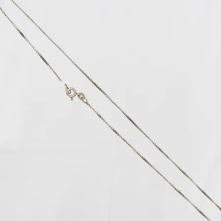 Kedja Venezia, defekt /av, längd ca 47cm, 925/1000 silver. Vikt: 2,4 g