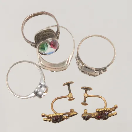 Diverse silversmycken, defekt, 830/1000 Silver 12,8g.