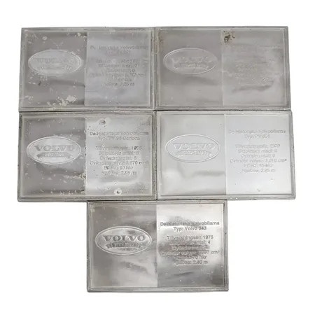 Plaketter, 5 stycken, Volvo historiska bilmodeller, silver, 925/1000, totalvikt 94,4g Vikt: 94,4 g