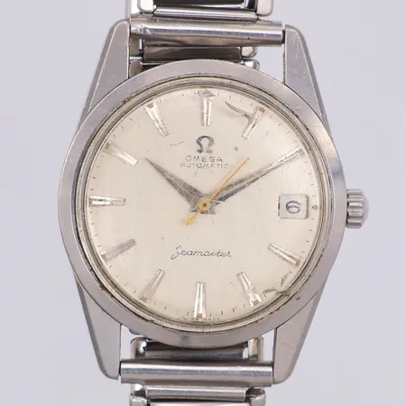 Herrur Omega Seamaster, automat, caliber 562, verknr 18864306, 60-tal, stål, repigt/sprucket glas, gravyr, uttjänt flexband