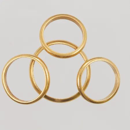4 Släta ringar, gravyr, Ø17-22¾, 23K 25,6g.