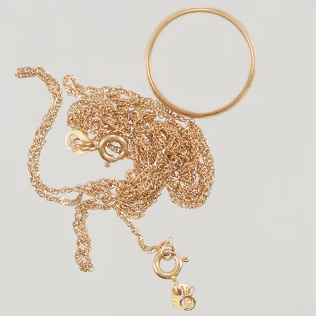 Diverse guld 18K skadat och graverat, 18K, 6,1g.