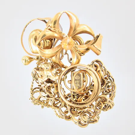 Diverse guld, stenar, av/defekt, gravyr, buckliga, 18K Vikt: 29,7 g