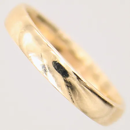 Ring, slät, stl 15¾, bredd: 3,1mm, 9K Vikt: 2,2 g