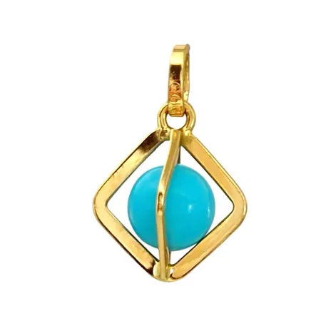 Hänge, 18K guld, turkos sten, Trege Guldsmedsaktiebolaget (GGG), svensk kontrollstämpel, längd inkl. ögla 15 mm, bredd 10 mm, fint skick, sten utan anmärkning Vikt: 0,7 g