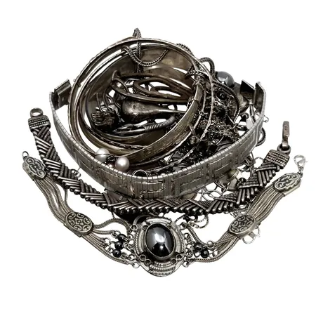 Parti silversmycken, 825-925/1000, bruksmärken/defekter förekommer, bruttovikt 270g Vikt: 270 g