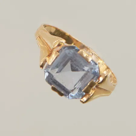 Ring, Ø15½, bredd:9mm, blå sten, 18K 2,0g.
