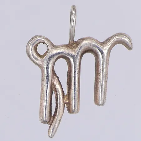 Hänge, symbol för jungfrun, 22mm, 925/1000 silver Vikt: 3,9 g