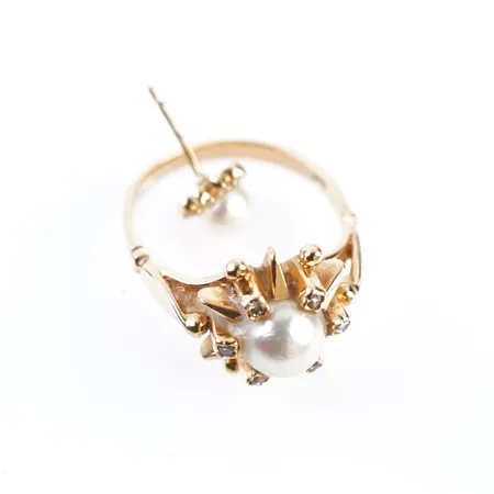 Diverse guld, 18k Vikt: 5,8 g