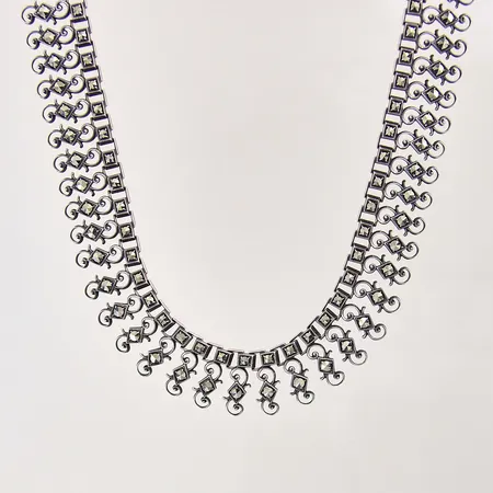 Collier med markasiter, längd 38cm, bredd 16mm, silver 830/1000 Vikt: 41,4 g