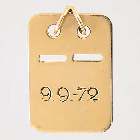 Hänge ID-bricka, 22X15,5mm, gravyr, 18K Vikt: 3,5 g