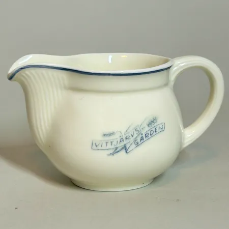 Gräddkanna,  Gustavsberg, benporslin, 6,7cm, från Vittjärvsgården