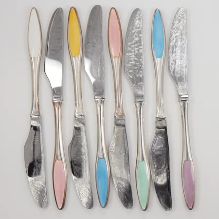 8 Knivar, Frigast, 18,5cm, emalj, viss emalj med slitage, blad i rostfritt stål, 925/1000 silver, Bruttovikt: 345,2 Vikt: 0 g