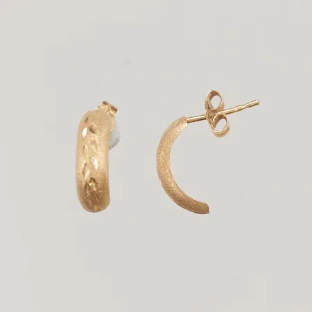 Ett par örhängen, 13mm, 18K 0,6g.