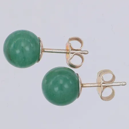 Ett par örhängen, grön sten, 8mm, 925/000 silver Vikt: 1,8 g