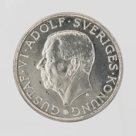 Jubileumsmynt, 10 Kronor,  Kungens födelsedag, 1972, Sverige, Ø31mm, slitage, 830/1000 silver. Vikt: 17,7 g