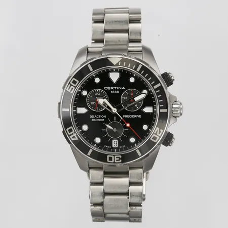 Herrur Certina Precidrive DS Action, kronograf, quartz, stål, Ø42mm, stållänk, serienummer YMB AFM SB2, referensnummer C032417A, box, ytterkartong, inga övriga tillbehör, kort länk (innermått 18cm ), stått still/ behov av battreibyte, slitage, repor.