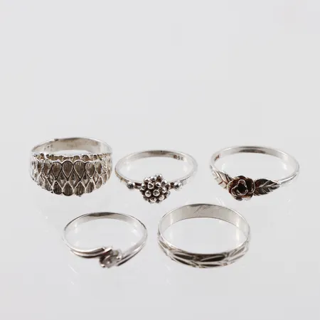 Ringar 5st, Ø 16,6mm-18mm, silver Vikt: 8,7 g