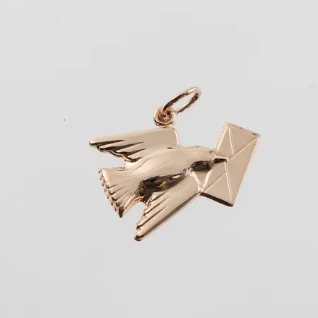 Berlock "Brevduva", längd 17,5mm, 18k Vikt: 0,8 g