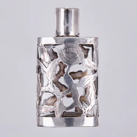Parfymflaska, längd: ca 6,5cm, bredd: ca 35mm, 925/1000, silver bruttovikt: 27,7g Vikt: 27,7 g