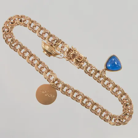 Armband, Bismarck, 19cm, bredd:6mm, 1 graverad berlock, 18K 16,1g.