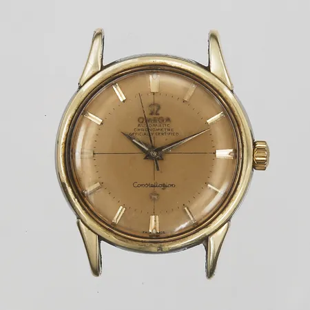 Herrur Omega Constellation Pie Pan, guld på stål, automatisk, Ø34mm, lätt slitage på urtavla, bruksskick, inga tillbehör.