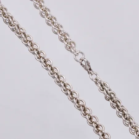 Kedja längd ca 58cm, bredd ca 7mm, 925/1000 silver Vikt: 87,1 g