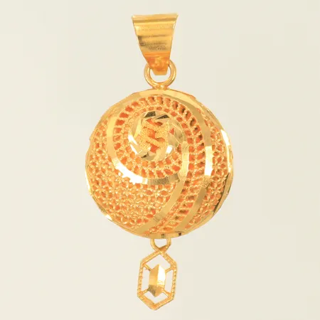 Hänge, 37mm inkl ögla, bredd 19mm, 21K Vikt: 2,8 g