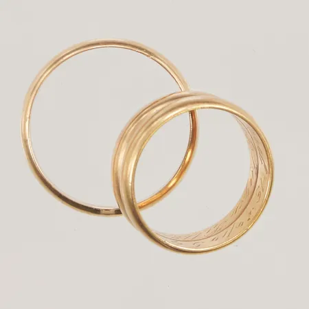 2 Ringar, gravyr, 18K 11,4g.