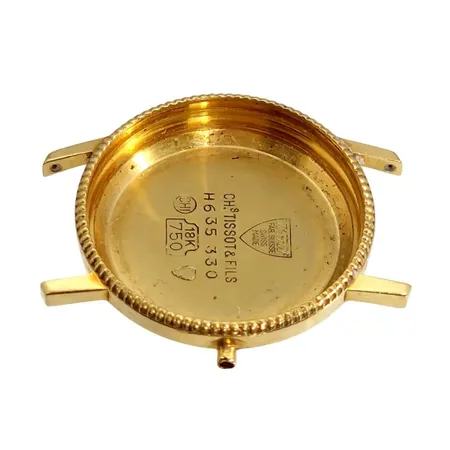 Boett i 18K guld, ej urverk, gravyr,  Vikt: 5,7 g