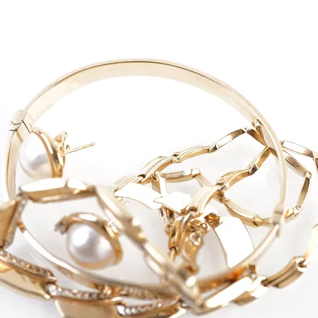 Diverse guld, 14k Vikt: 30,7 g