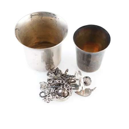 Diverse silver Vikt: 100,2 g