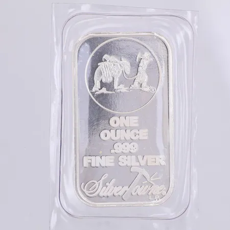Silvertacka, Silvertowne, ett ounce, 50 x 28 x 2,3mm, finsilver 999/1000 i försluten förpackning Vikt: 31,1 g