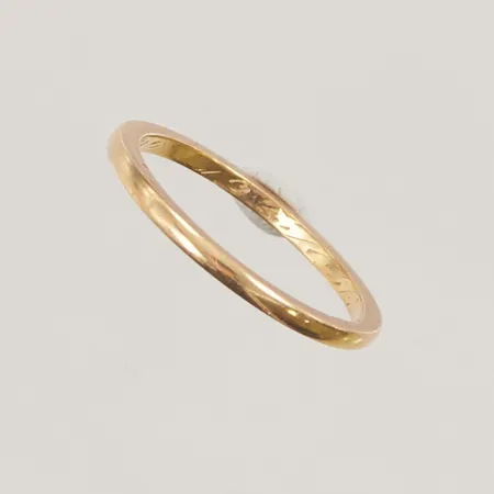 Ring, Ø18, gravyr, 20K 2,5g.
