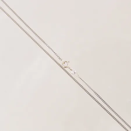 Kedja Pansar, längd 48,5cm, bredd 1,5mm, vitguld, behov av omrodinering, 18K  Vikt: 4,4 g