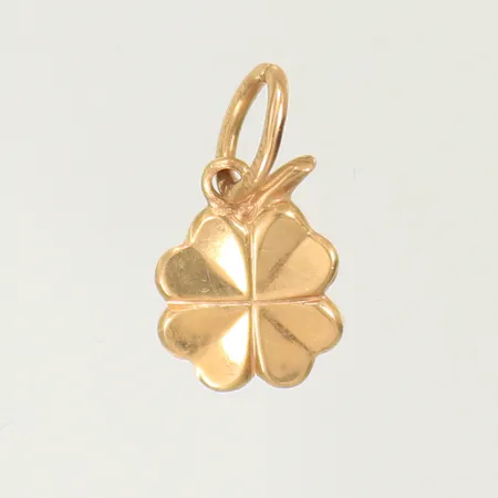 Berlock 4-klöver 7x7mm exkl ögla, personlig gravyr, 18K  Vikt: 0,3 g