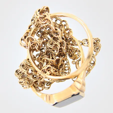 Diverse guldsmycken, sten, skev, gravyr, defekt, 18K Vikt: 13 g