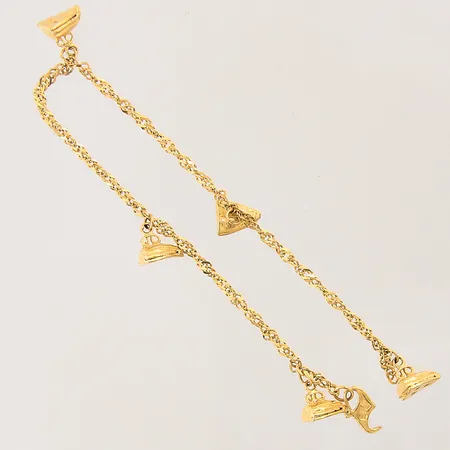 Armband med 5 berlocker, längd: 17,5cm, bredd 1,7mm, lås defekt, 22K  Vikt: 5,4 g