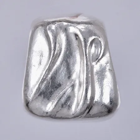 Figur i silver, pralin, Ø ca 22 x 25mm, 999/1000 Silver  Vikt: 46,8 g