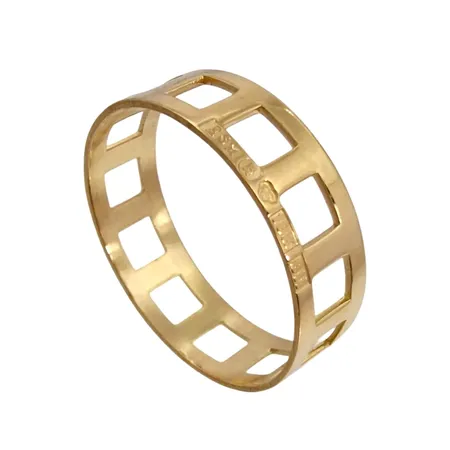 Ring, 18K guld, Svedboms Guldsmeds Ab (ESM), svensk kontrollstämpel, Ø18,0 mm, bredd 5,7 mm, fint skick Vikt: 1,9 g