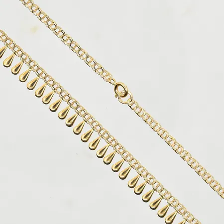 Collier Bismarck med integrerade hängen, längd 45 cm, länkens bredd 3 mm, 18K. Vikt: 7,4 g