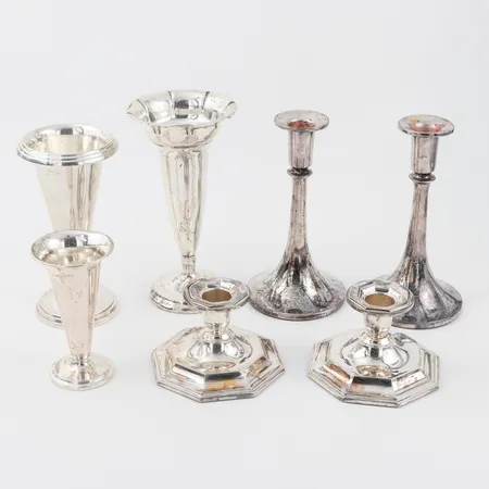 Silverföremål 7 st med större fyllningar,totalvikt 1210 gram. Vikt: 1210 g