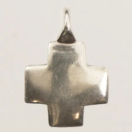 Hänge kors, längd 24mm, bredd 16,8mm, år 1973, silver Vikt: 4,6 g