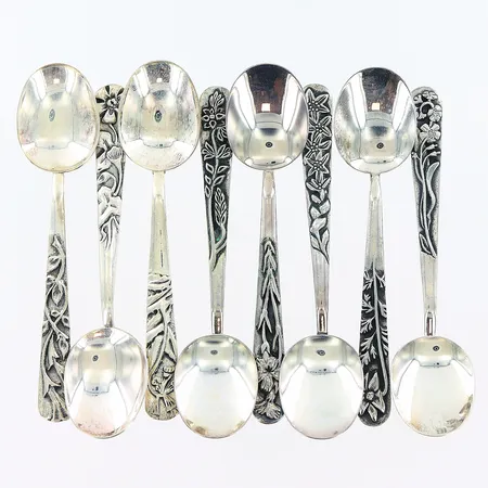 8 kaffeskedar blomstermotiv, Mema/fyrklövern,1975-1982, 105mm, silver 830/1000. Vikt: 95,1 g