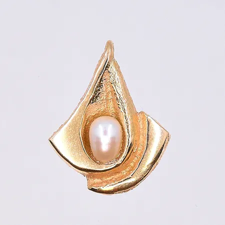 Hänge med pärla, längd 20 mm, bredd16 mm, 18K. Vikt: 2,3 g